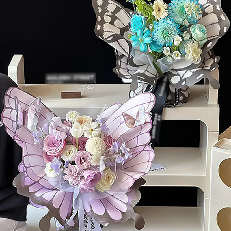 🌸Herbstschlussverkauf🌸Zeitlich begrenzt 45%RABATT💕Verzaubertes Blumenstrauß-Schmetterlings-Geschenkpapier