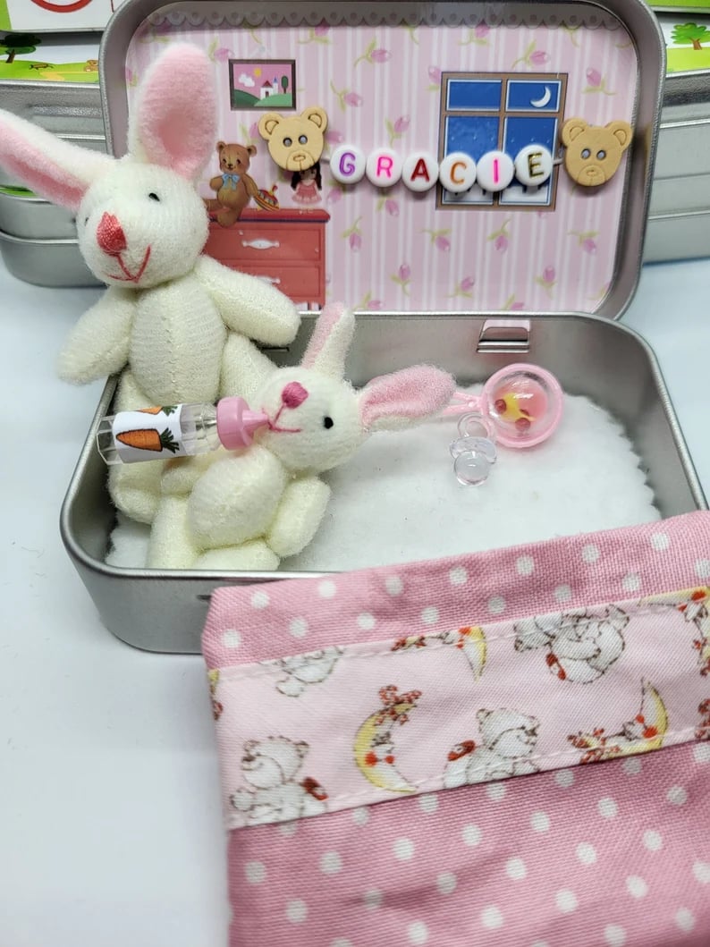 🔥Das schönste Ostergeschenk🎁Süße Hasen in einer Blechdose – Mama- und Babyhase