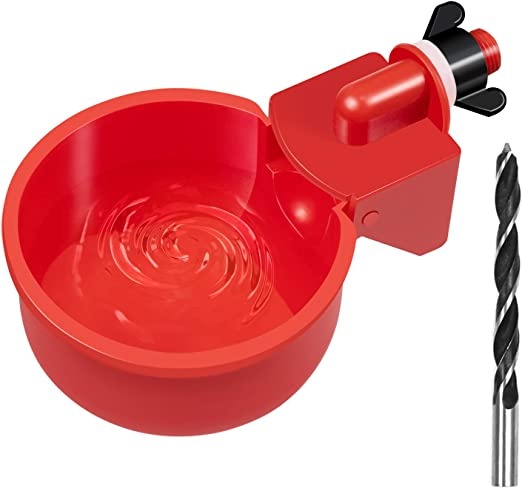 Automatischer Wasserspender für Hühner – hält Wasser sauber und frisch für gesunde Aufzucht💧