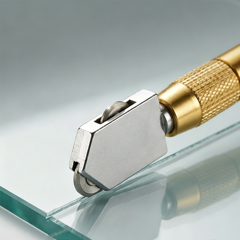Professioneller Glas-Schneider in Stiftform mit Rollrad